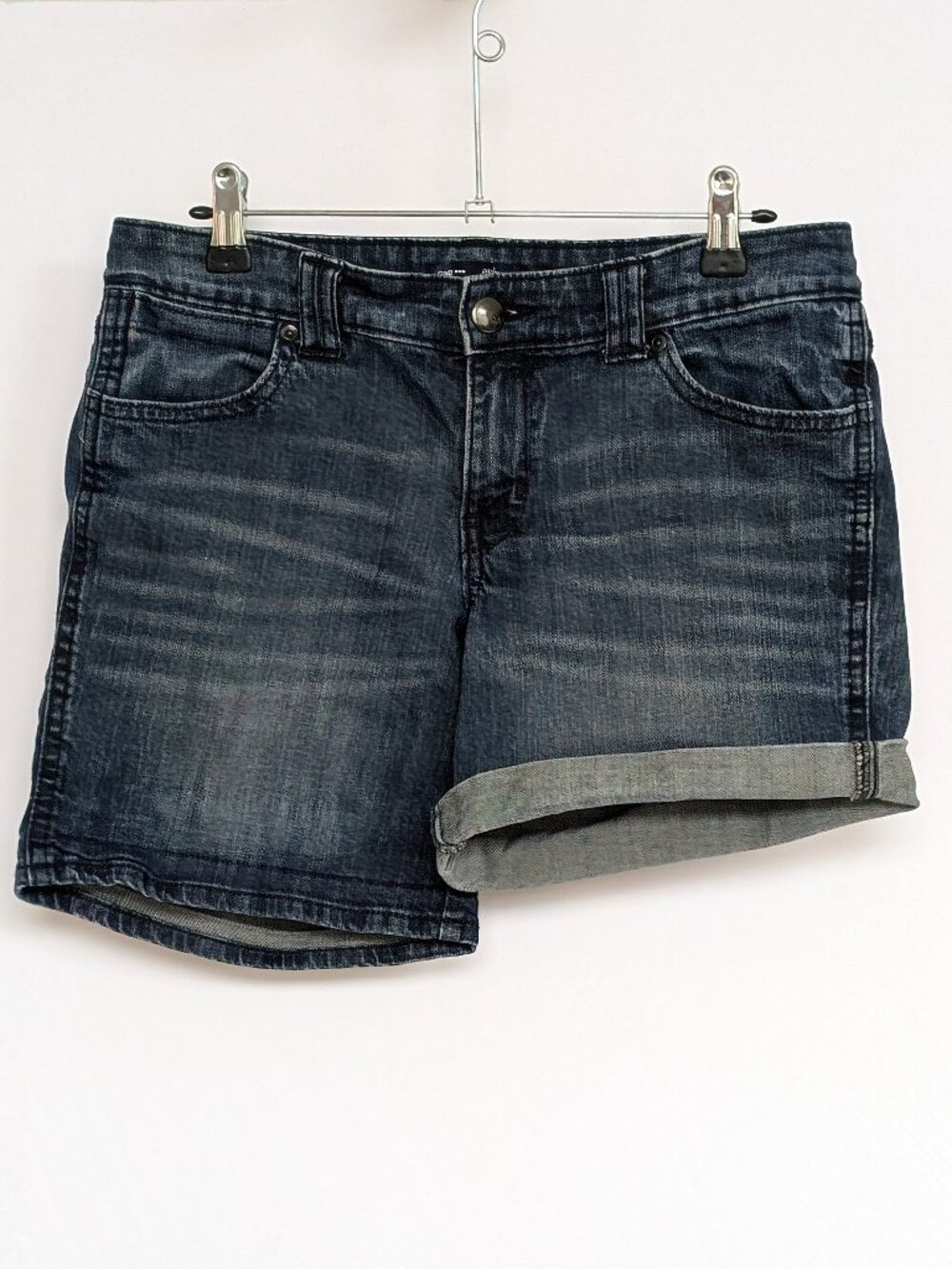 Gap Aubrey Stretch Denim Shorts Women's size 6 Bermuda or Cuffed Inseam 6.5"